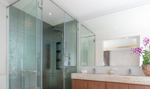 Shower Glass () Shower Glass