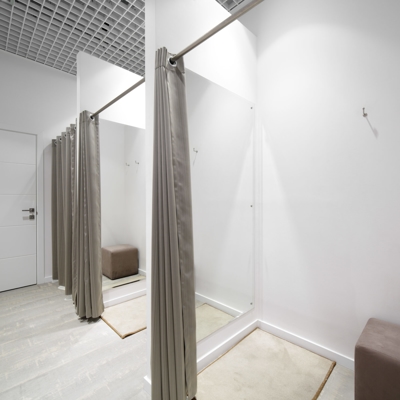 Large Custom Mirrors in Fitting Rooms