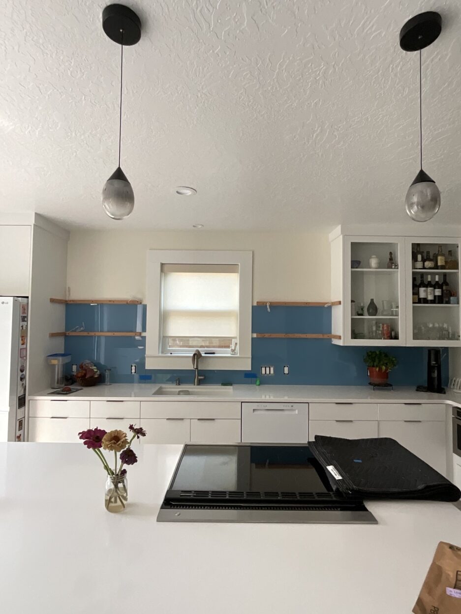 Backsplash custom - GG of Woburn