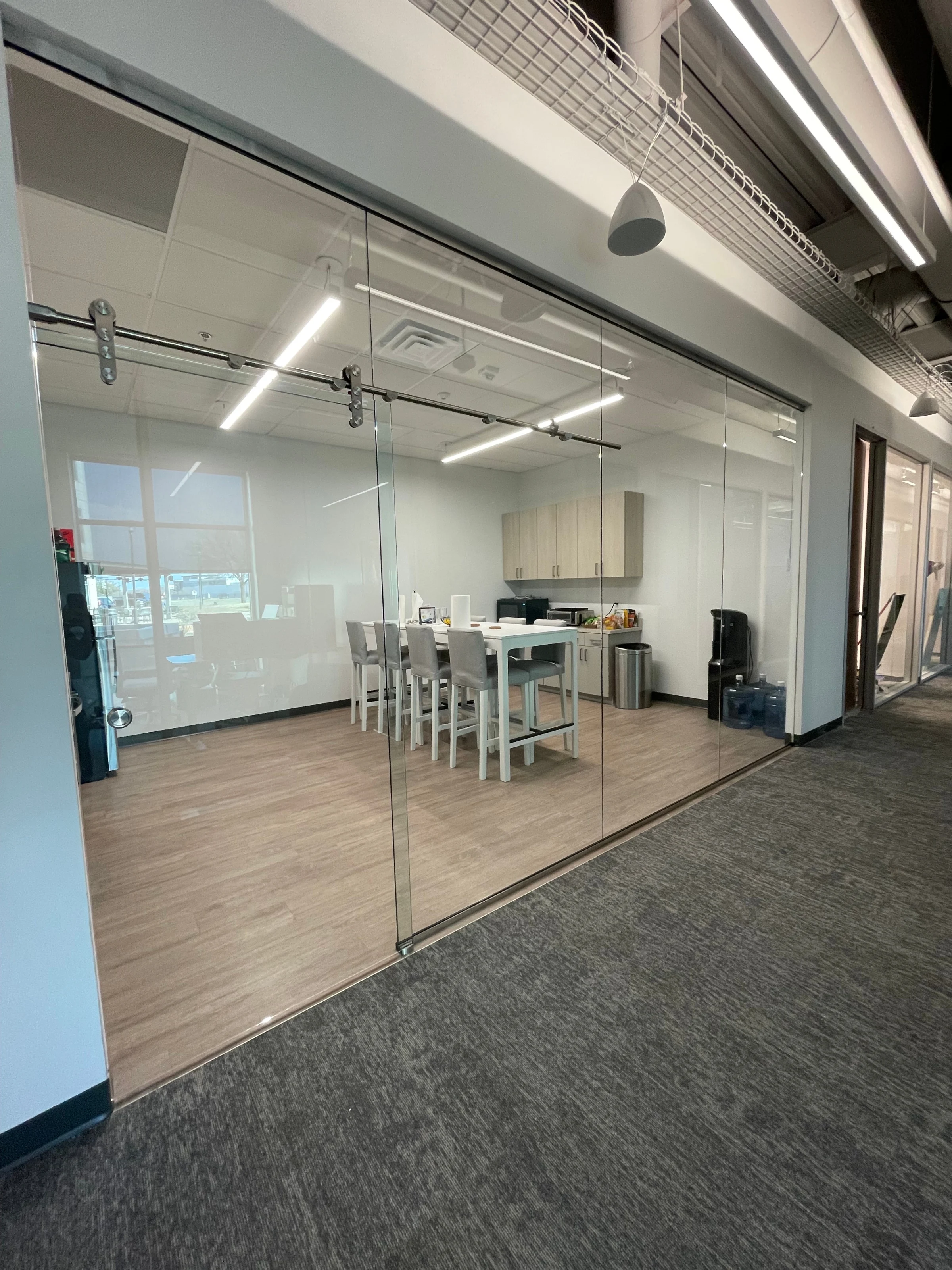 Commercial office - Gatsby Glass of Woburn 4