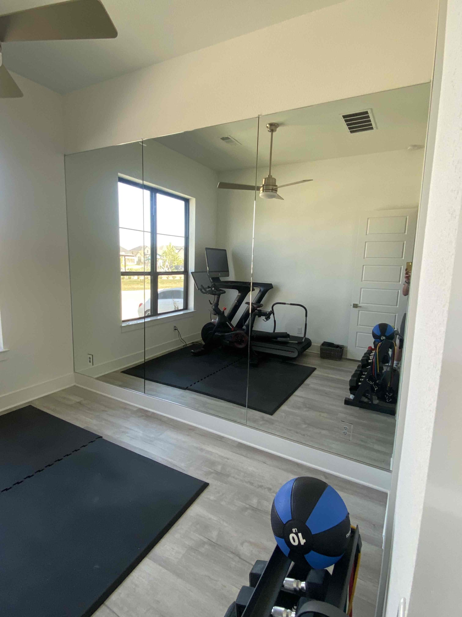 Custom Home Gym - Gatsby Glass of Woburn 1