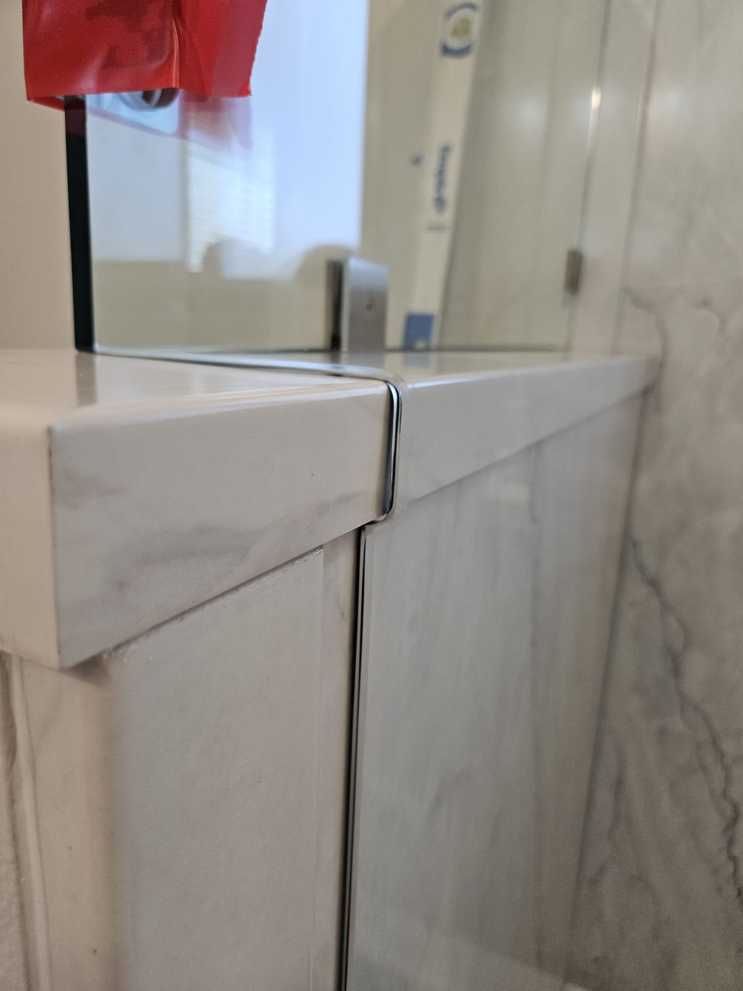 Notch Around Top Cap