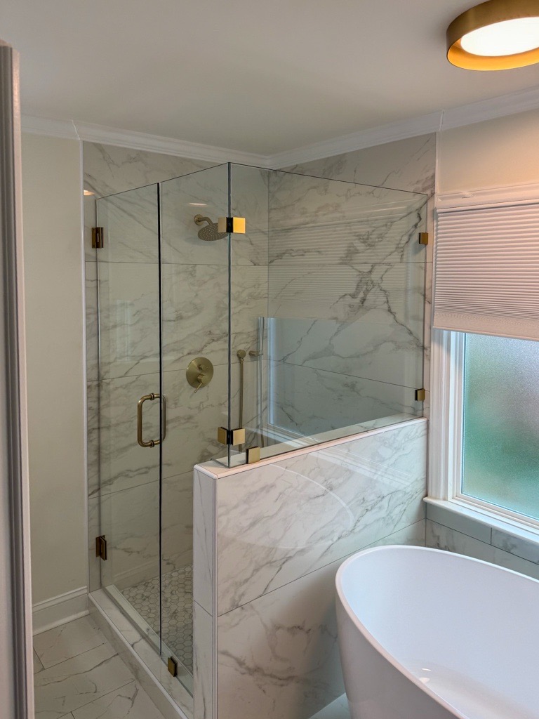 Frameless Shower