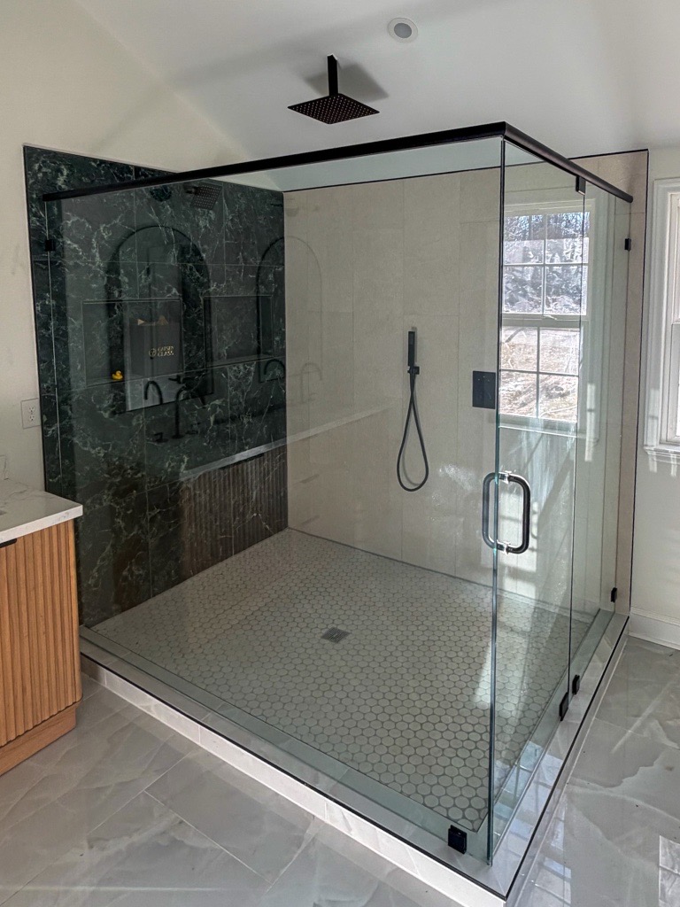 Frameless Shower