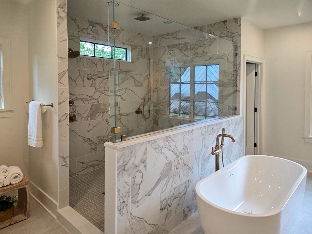 Frameless Shower